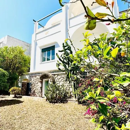 La Zagara By Caprirooms Guest house