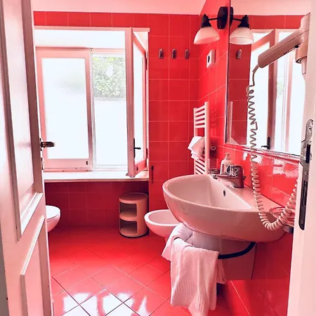 Gasthof La Zagara By Caprirooms