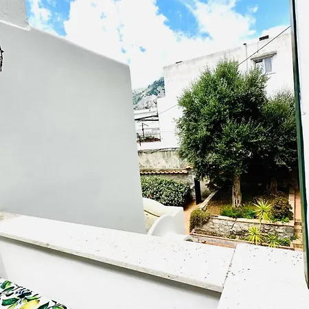 La Zagara By Caprirooms 4*