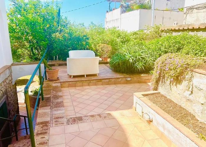 La Zagara By Caprirooms Affittacamere 3*